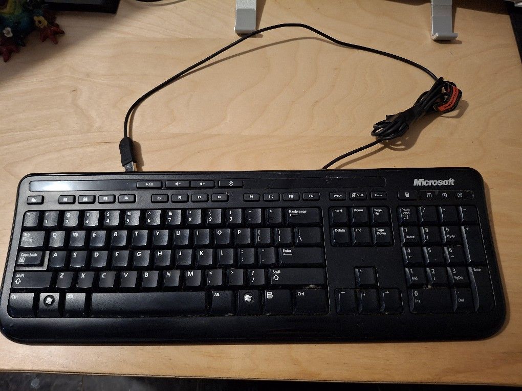Wired Keyboards 10.00 Each