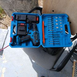 Cordless Drill Set
