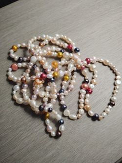 39 1/2 inches of genuine pearl necklace