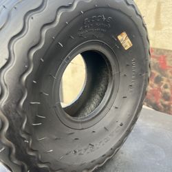 1 NEW LAWNMOWER TIRE 8.00-6   4ply CARLISLE TURF-GLIDE TIRE $15 PICKUP ONLY 