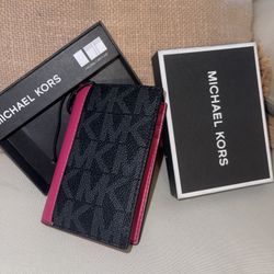 Womems Michael Kors Wallet 