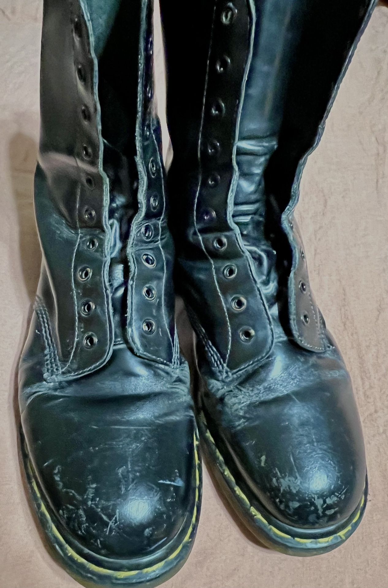 Vintage 90’s Dr. Martens  Black 1490 10 Eye Boots Made In England 