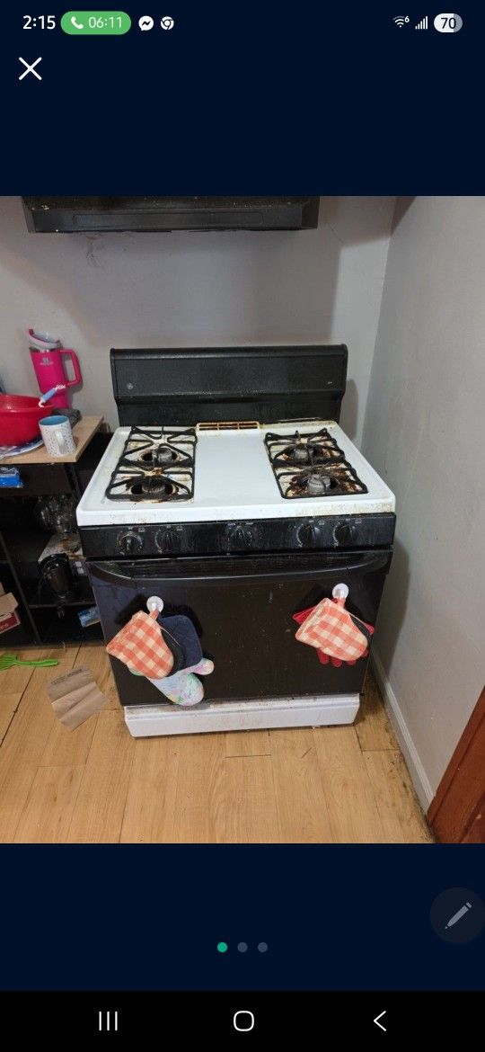 Stove (Will Drop Off If Needed)