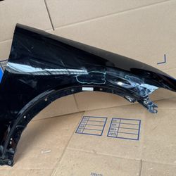 2021-2022-2024 Ford Mustang Mach-E fender RH