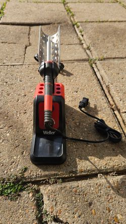 Weller soldering station