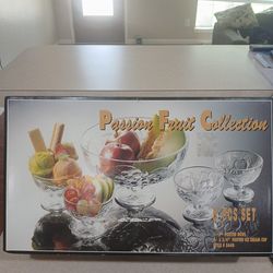 New 5 piece fruit collection Glass