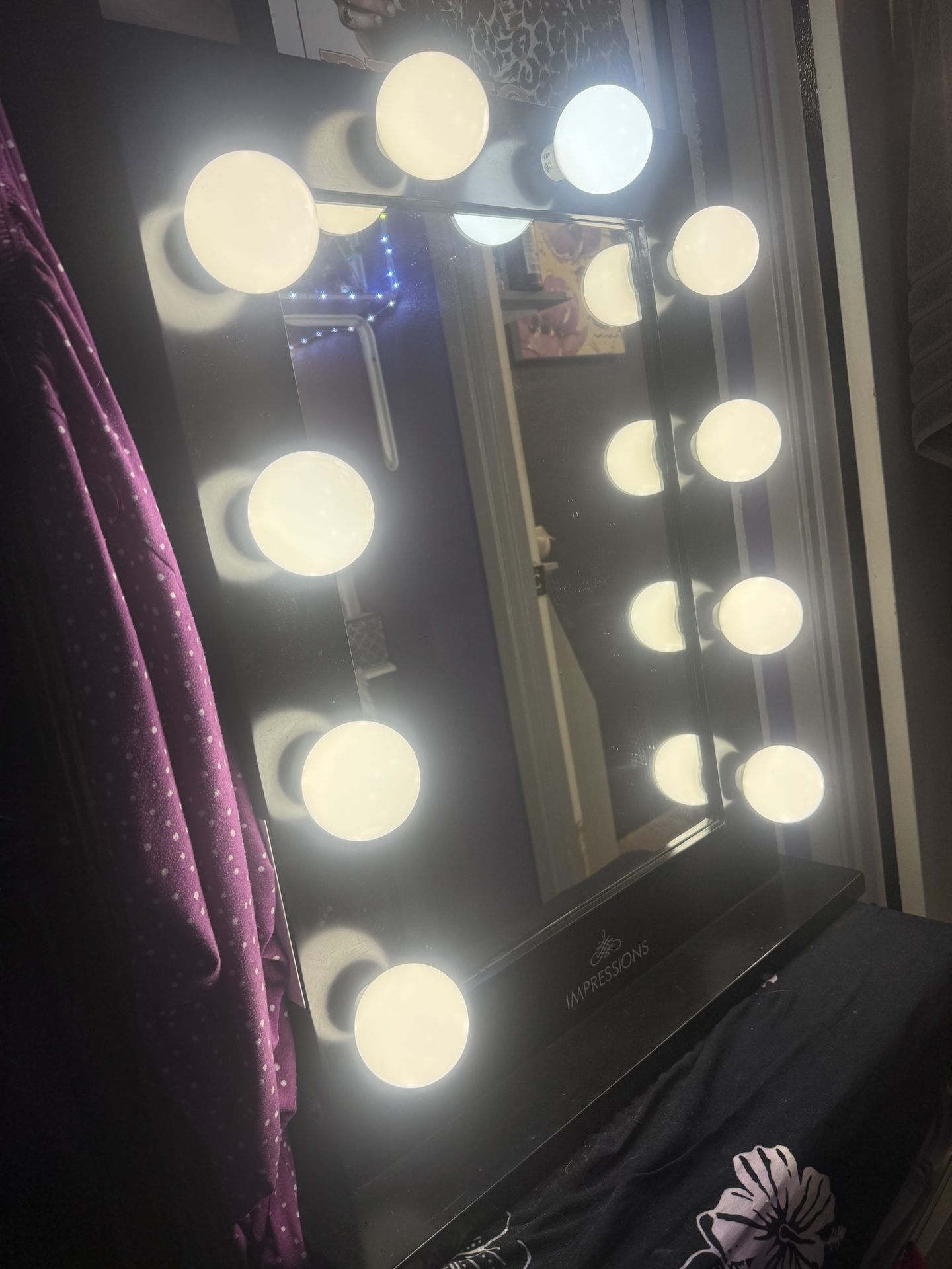 Make Up Mirror