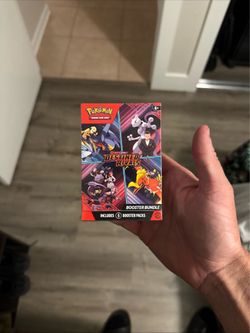 Destin Rivals POKEMON booster Bundle New Sealed