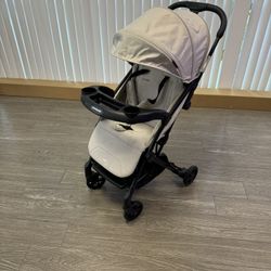 Mompush Lithe V2 - Great Condition - Compact Travel Stroller