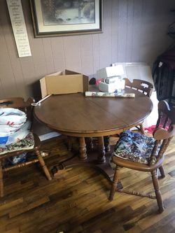 Table And Make Offer 6 Chairs And 2 Extra Leafs