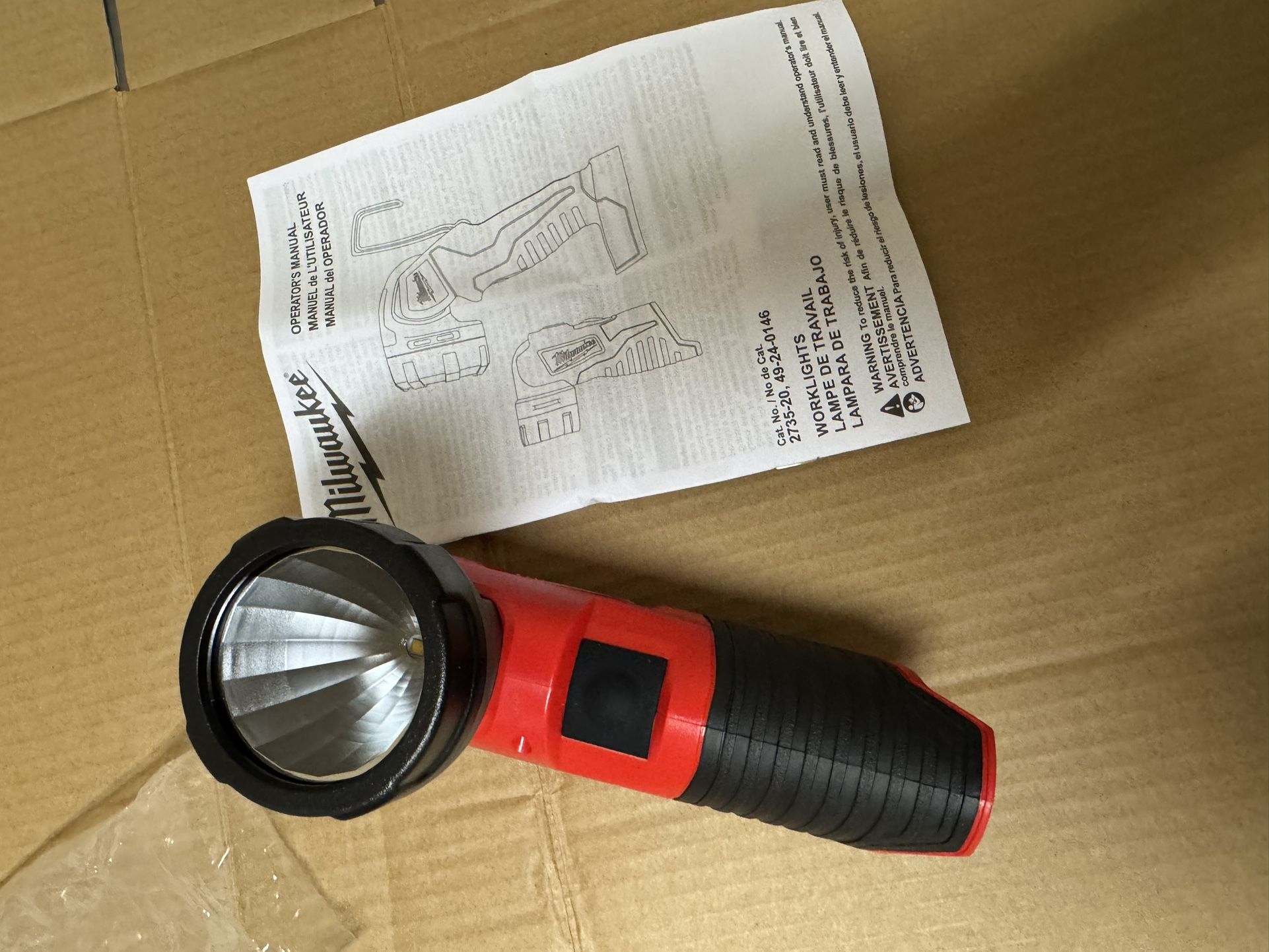 Milwaukee Light M12