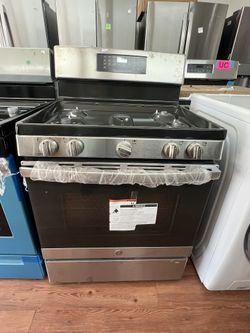 GE Gas Stove 