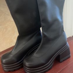 Boots Women’s 