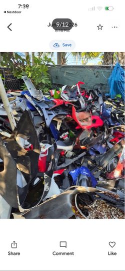 2001 to 2003 GSXR 600 750 also 2001 through 2002 GSXR 1000 parts