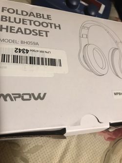 Foldable Bluetooth headset