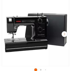 BNIB Janome HD-1000 Sewing Machine 