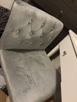 Vanity Chair 