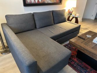 Ikia sofa