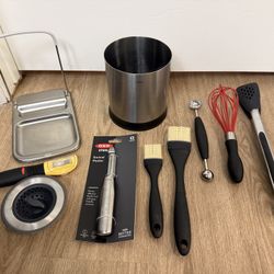 Brand New OXO Utensil Bundle