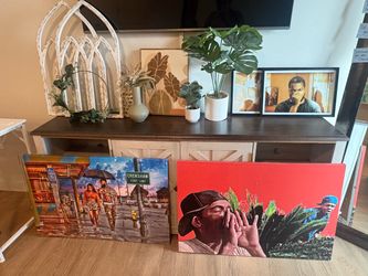 Moving sale