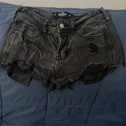 Hollister Size 1 Low Rise Boyfriend Shorts