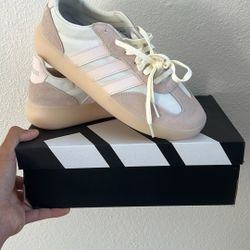 Adidas Women’s 9.5 - Barreda Decode Shoes