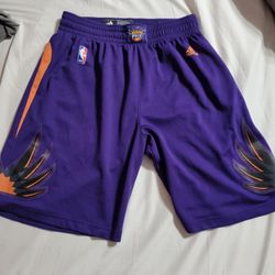 Authentic Phoenix Suns Adidas Shorts Size L Mens.  Style 505PA