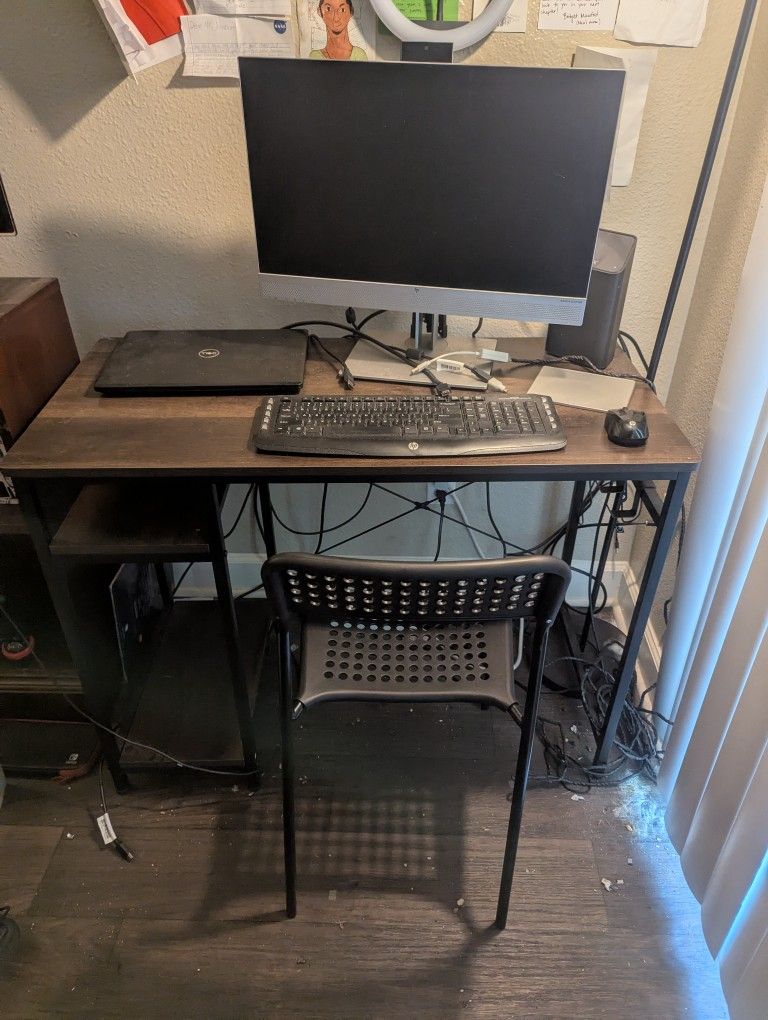 Lightly Used Desk And Chair