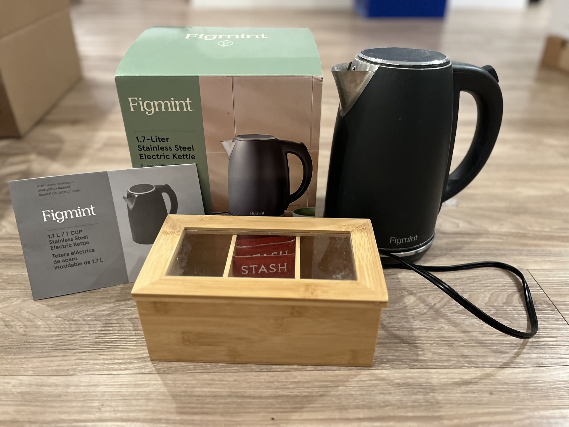Electric Tea Kettle + Bamboo Tea Box