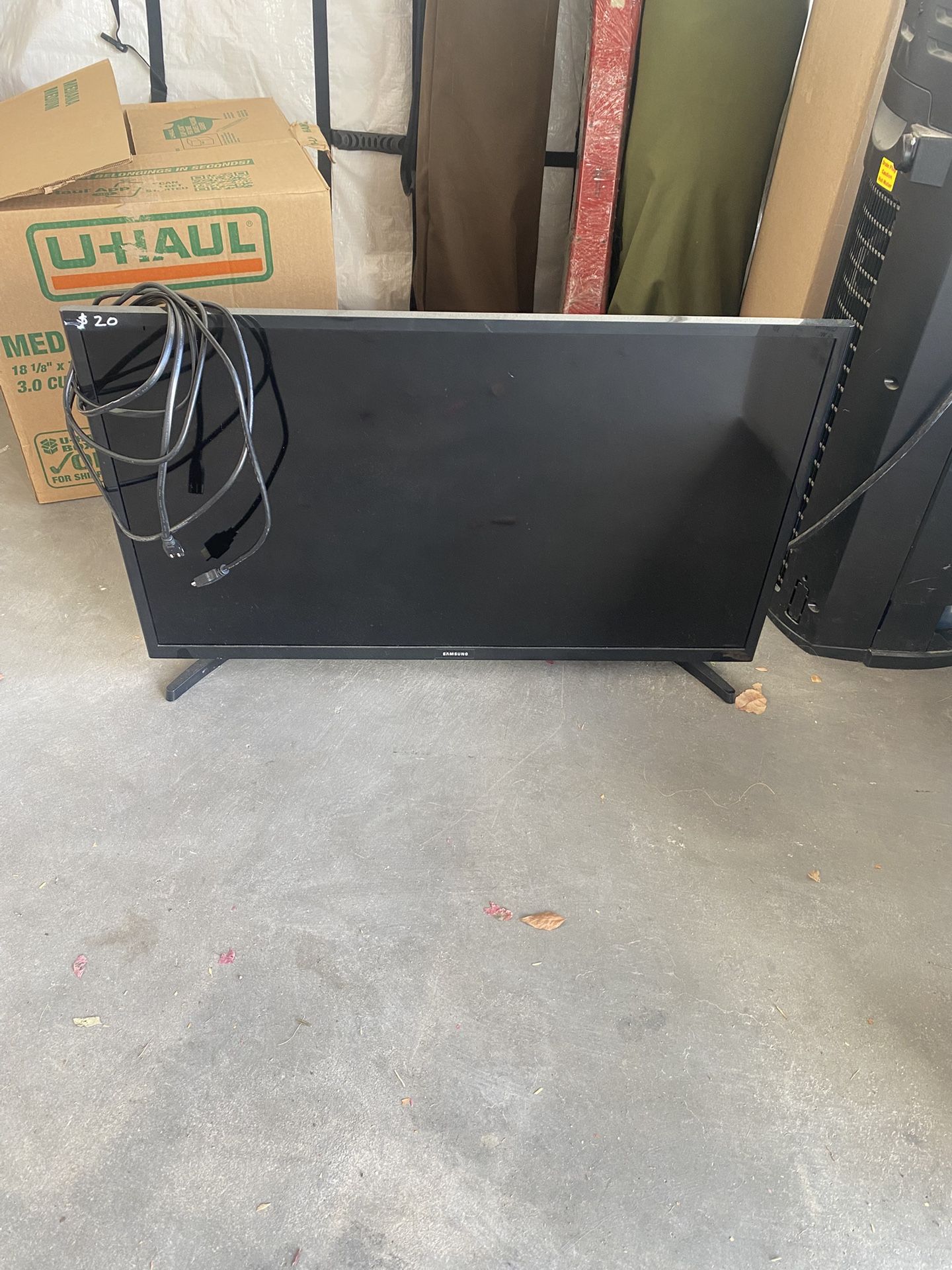 32” Samsung TV
