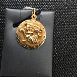 14kt Pisces Charm 3.8 Grams Of Gold 