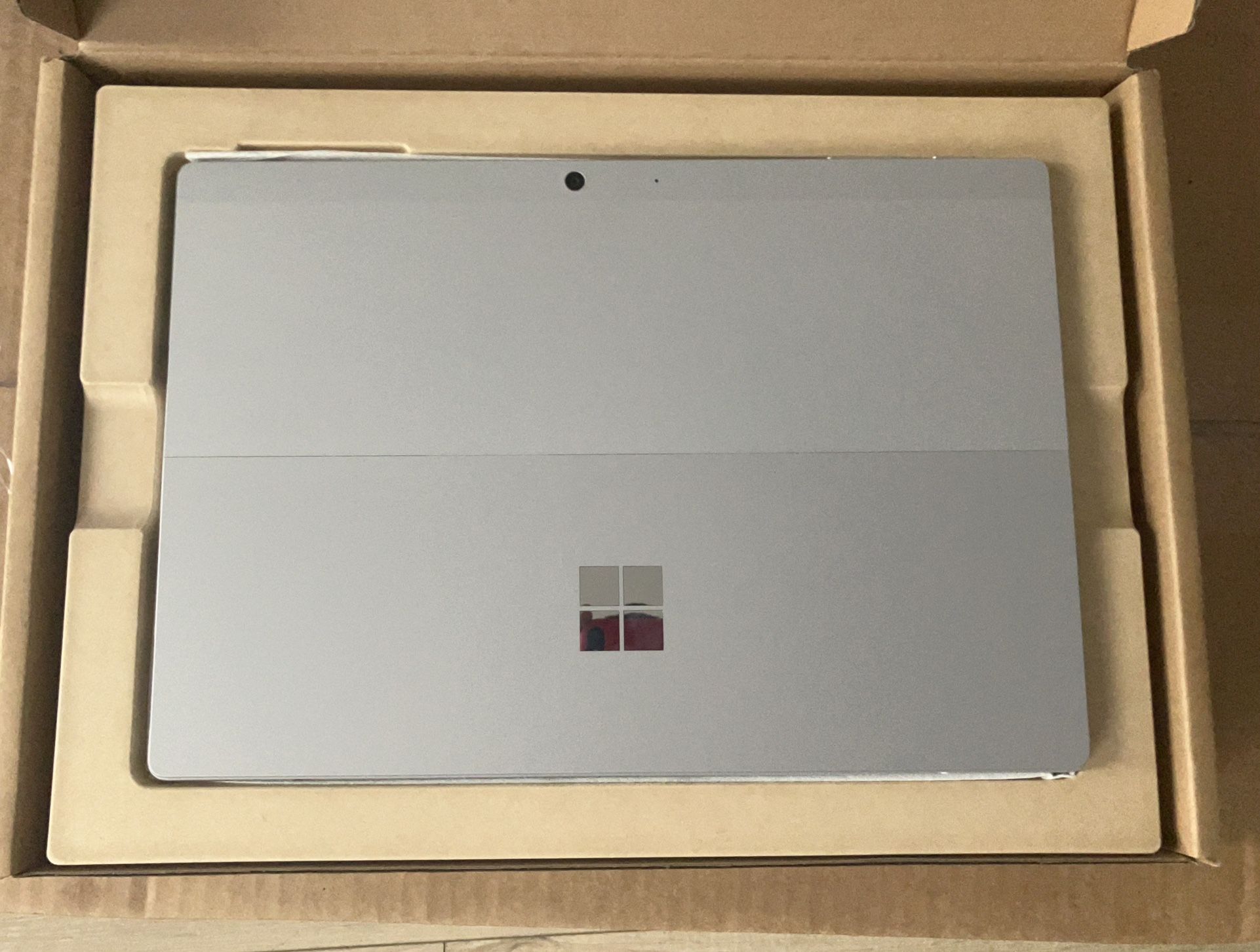 11th Gen i5 Microsoft Surface w/Win 11 Pro