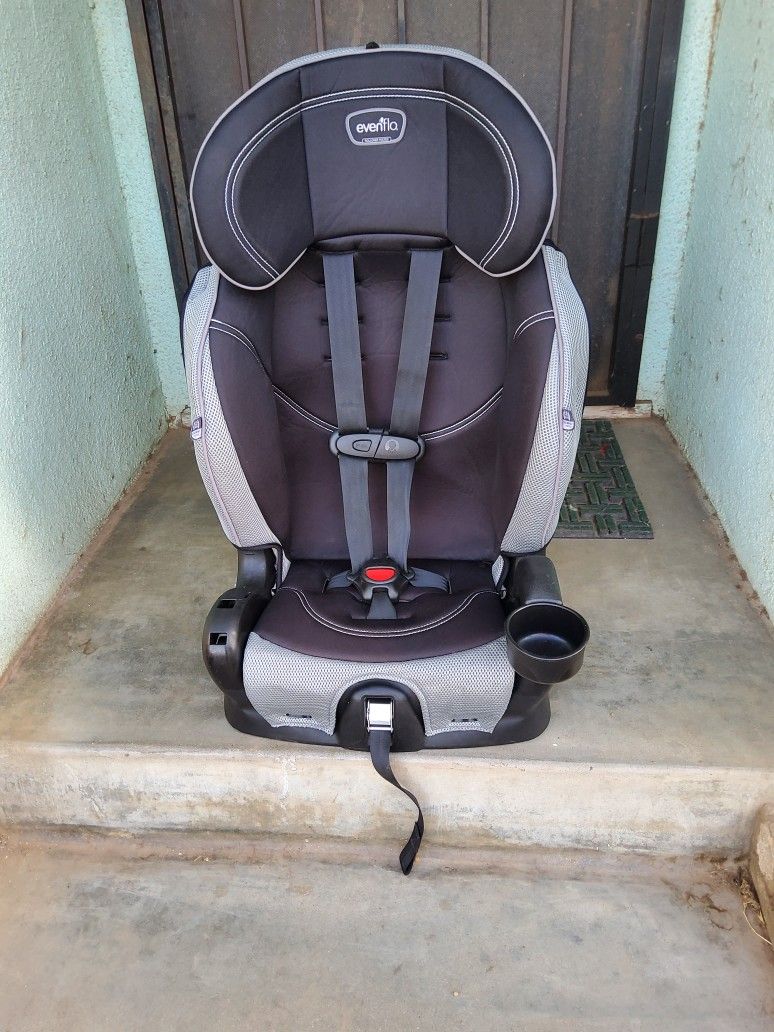Evenflo Car Seat E2029