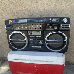 Lasonic Boombox 