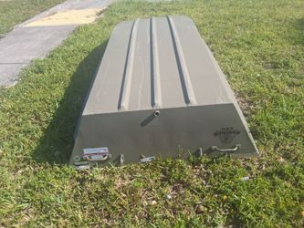 10 foot 2026 all welded grizzly tracker
