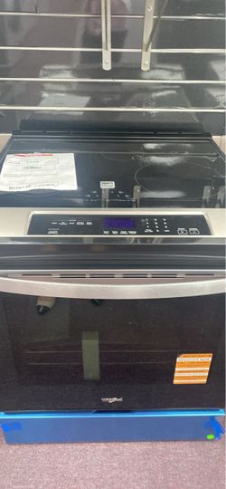 Whirlpool 30 in 4 elements slide in induction range. In fingerprint resistant stainless steel
