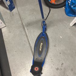 Electric Razor Scooter