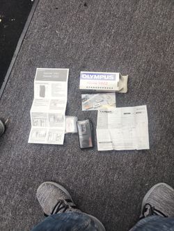 Vintage Olympus Pearl Quarter S922