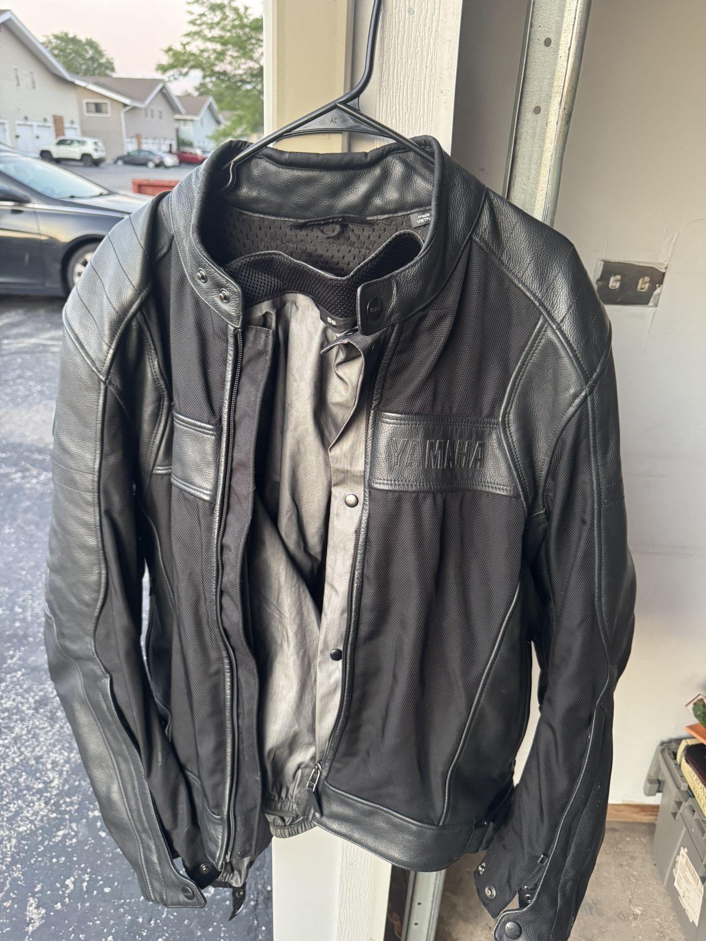 Yamaha Leather Motorcycle Jacket – Size 56 (XL) – Hydratex 3L