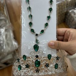 Tiaras and Crowns Jewelry Set for Women Tiaras Earrings and Necklace for Wedding Rhinestone Crystal Bridal Jewelry Sets for Costume Birthday Party Pro