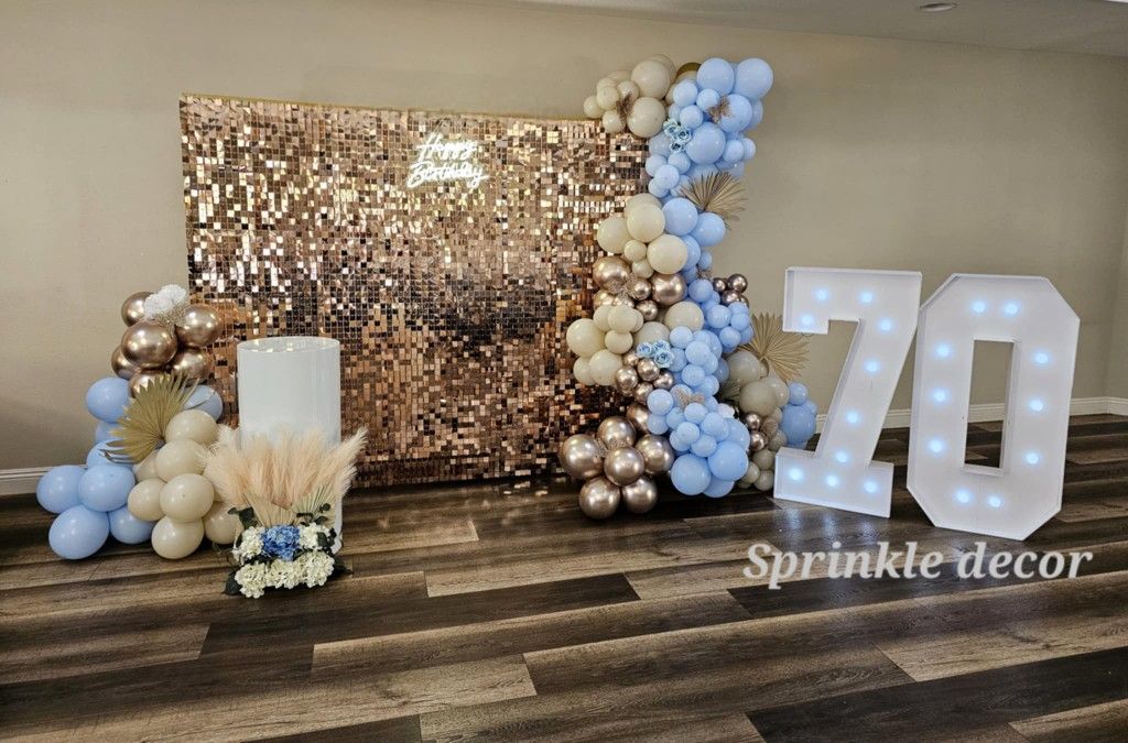 Shimmer wall rose gold