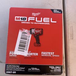 M18 Fuel  1/2 Impact Wrench 