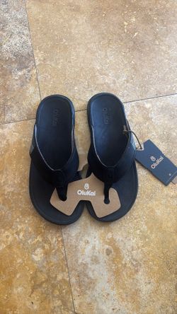 Brand New Olukai Tuahine Black Size 9 Men’s