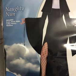 Halloween Costume (Disfraces)