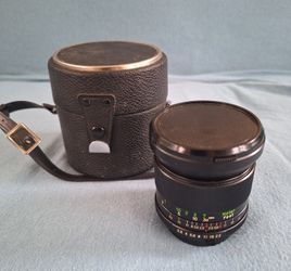 Vivitar 28mm f/2.5 Wide-Angle lens