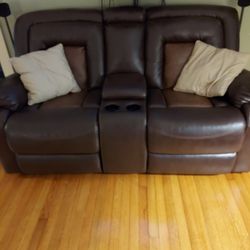 Reclining Loveseat