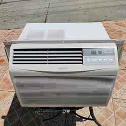 Window AC 10000 Btu 