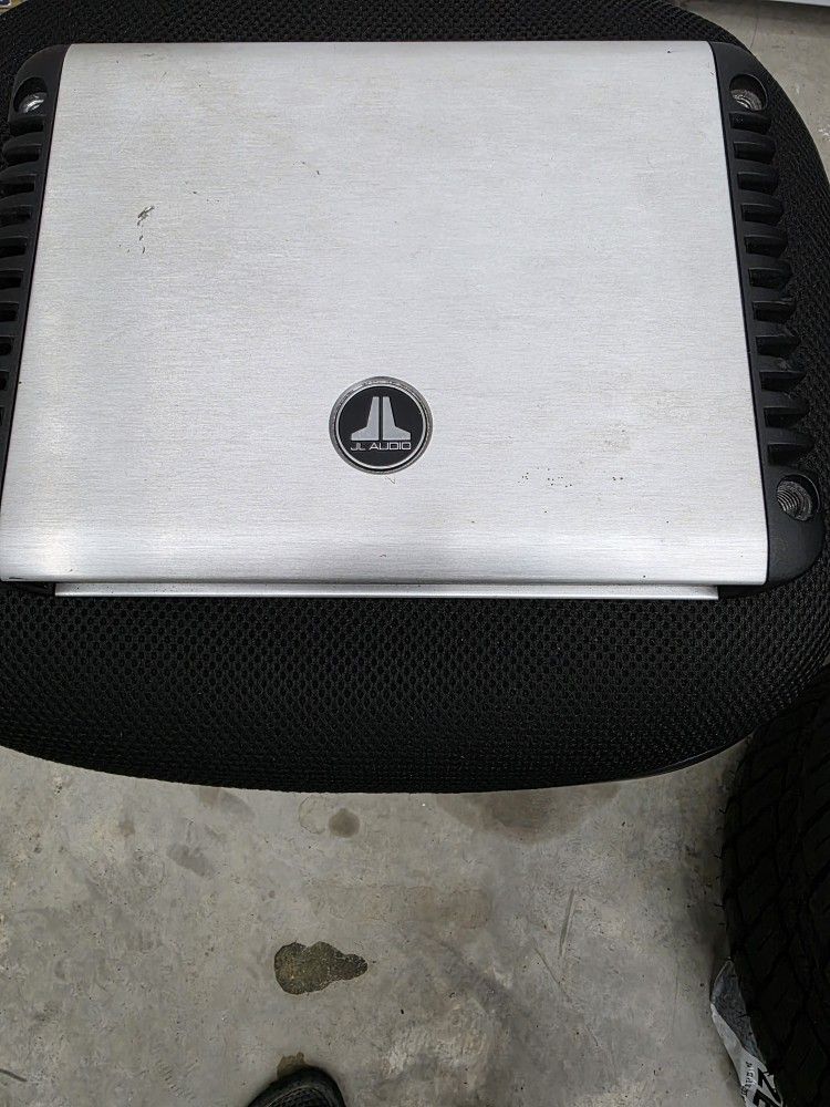 Jl Audio 750HD Amp