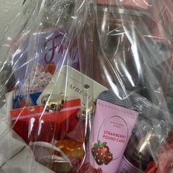Mother’s Day Basket Gift