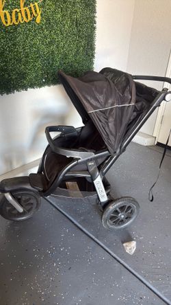 Chicco Jogging Stroller